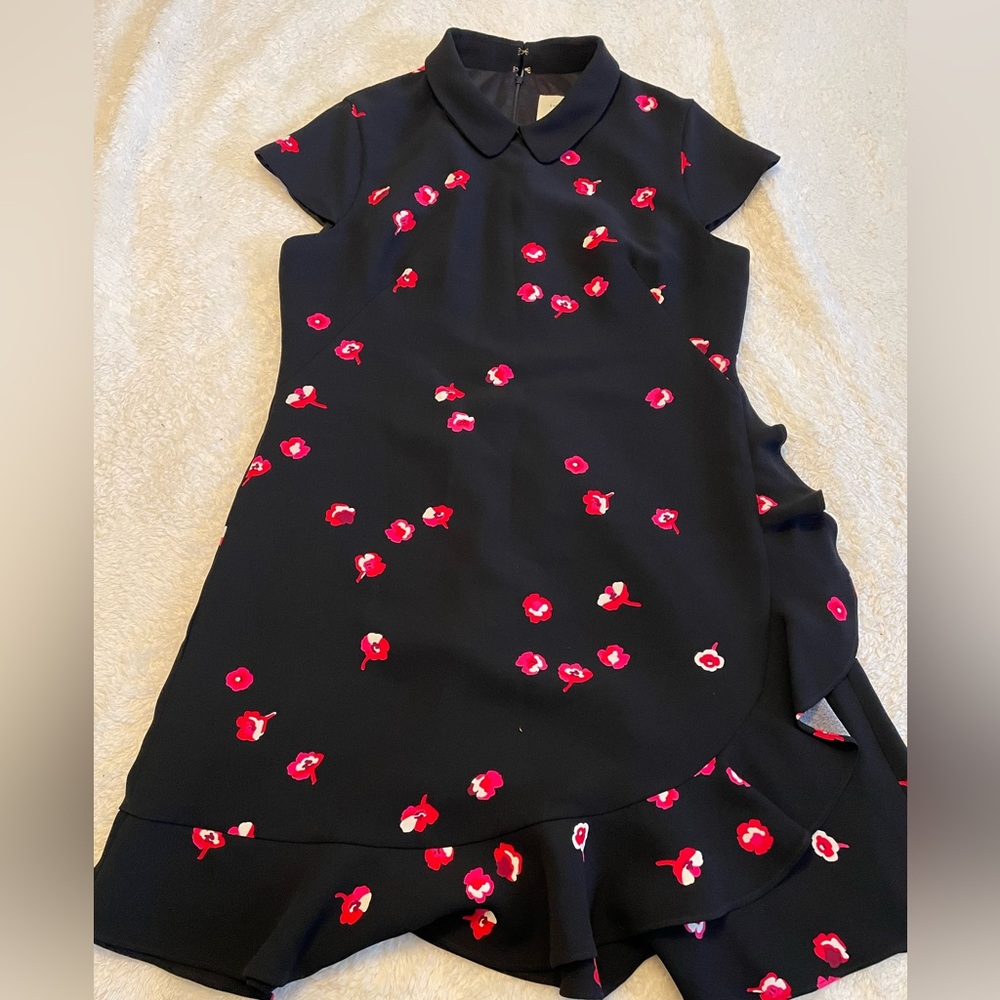 KATE SPADE!!! Floral dress perfect for back to work!